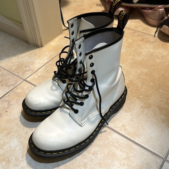 Dr. Martens 1460 8-Eye Boot - Picture 1 of 6
